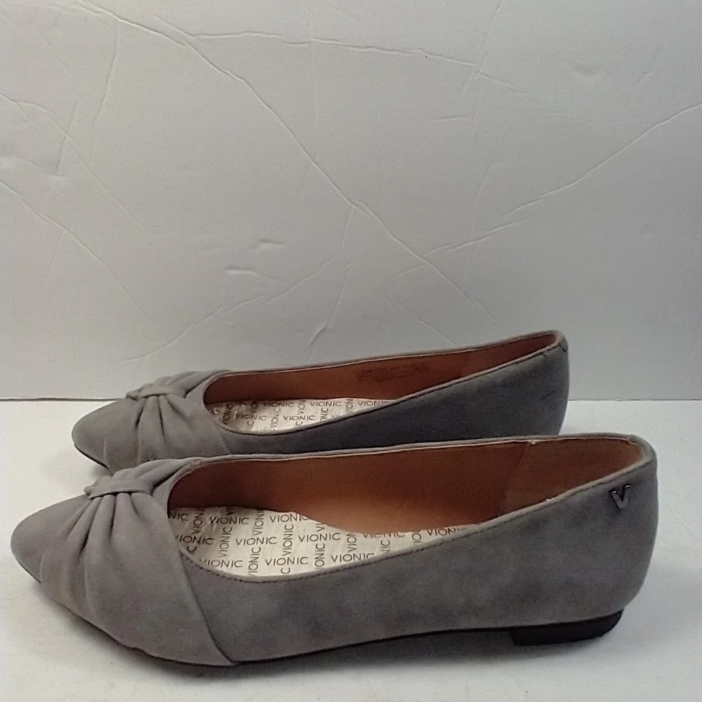 Vionic Gramercy Ballet Flats Pointed Gray Suede Comfort Shoes Women's sz 6.5.